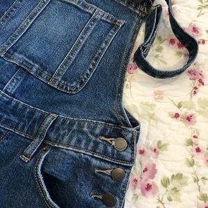 Universal Thread overalls